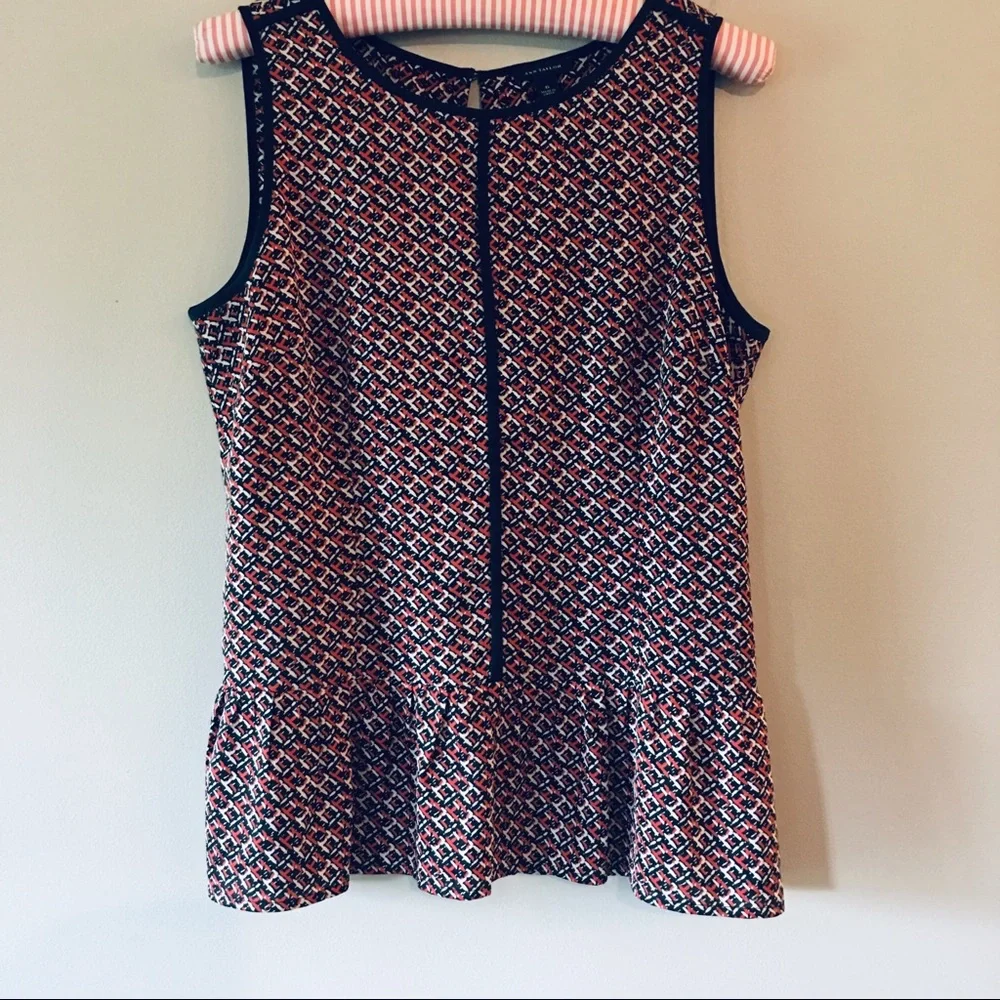 🌸Host Pick🌸 Women's Sleeveless Top Pattern Print - Picture 1 of 16